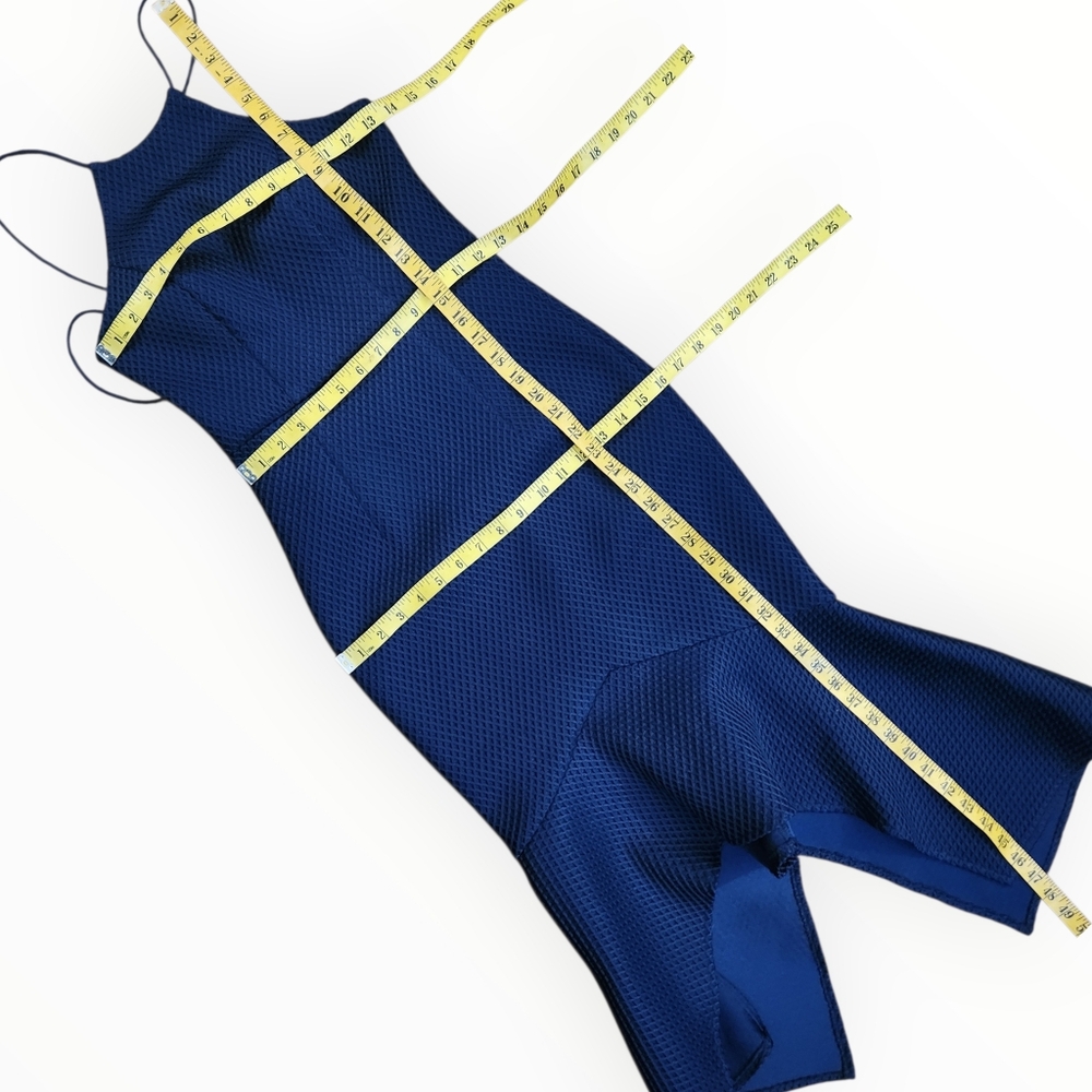 BARIANO Katerine Textured Handkerchief Hem Cocktail Dress - Picture 11 of 14